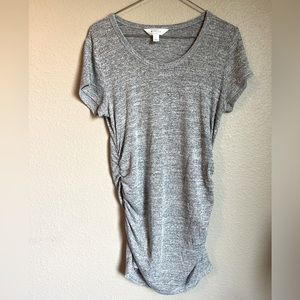 Market & Spruce maternity gray short sleeve T shirt